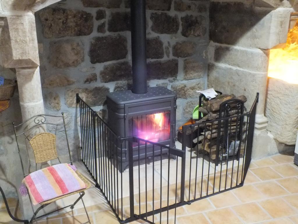 Villa L'Oustal dè Pèiro Le Bourg Esterno foto