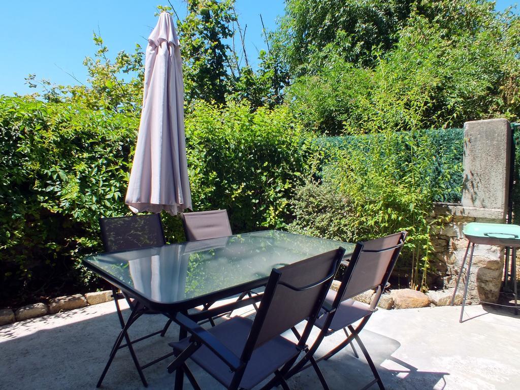 Villa L'Oustal dè Pèiro Le Bourg Esterno foto